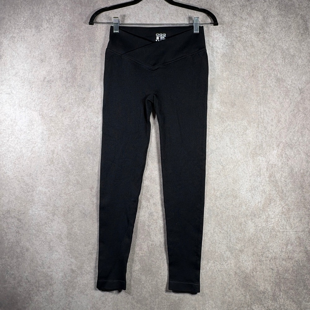 OQQ Leggings Womens Medium Black Rib Knit V-Shaped High Waisted Yoga Pilates